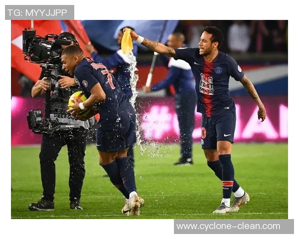 内马尔回归巴黎圣日耳曼！法甲冠军再迎强援，球队实力再次膨胀